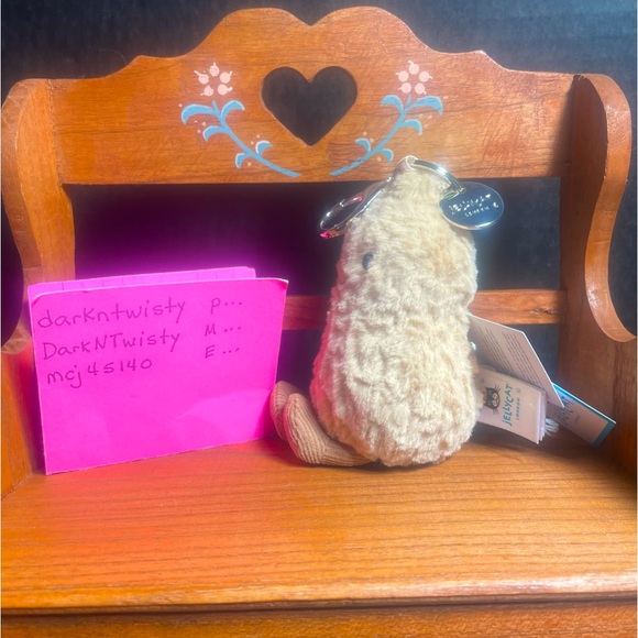 BNWT JELLYCAT I AM AMUSEABLE PEANUT BAG CHARM SO CUTE! - Picture 4 of 16